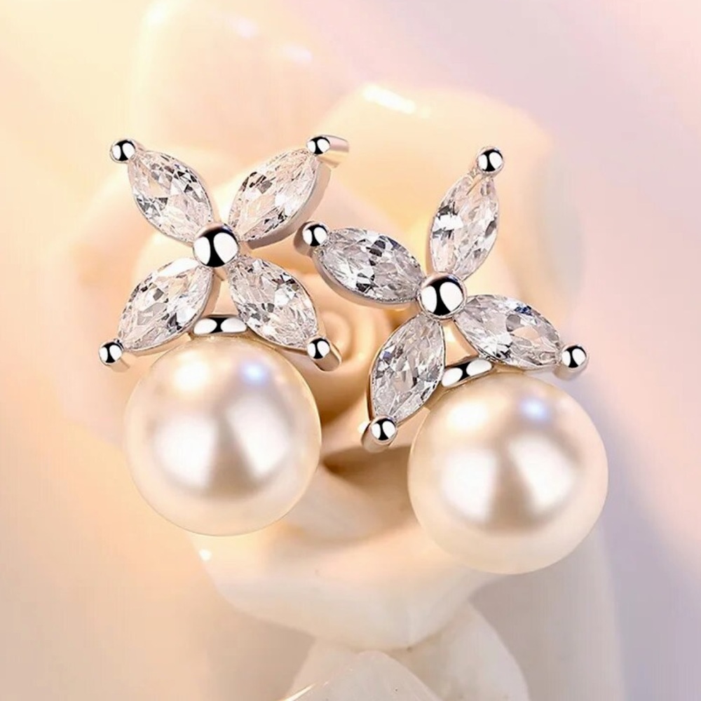 🌟 Sterling Silver 925 CZ Faux Pearl Stud Earrings